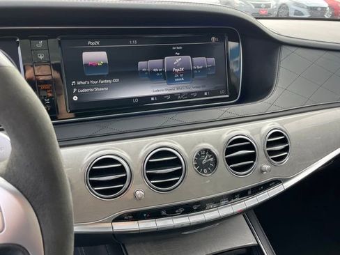 Used 2015 Mercedes-Benz S 63 AMG S 63 AMG image 23