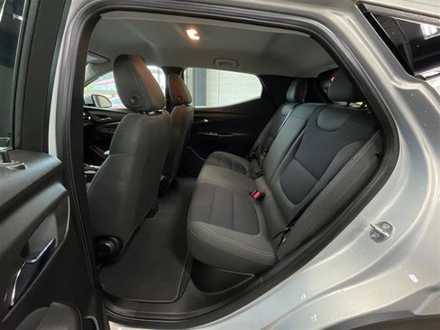 Used 2023 Chevrolet Bolt EUV LT w/ Driver Confidence Package FWD image 20