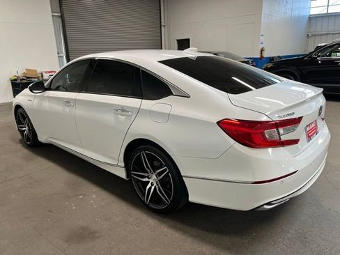 Used 2022 Honda Accord Touring image 5