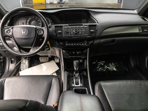 Used 2017 Honda Accord Sport Special Edition image 29