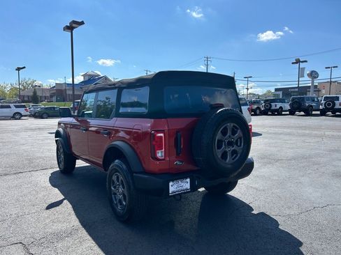 Used 2022 Ford Bronco Big Bend image 10