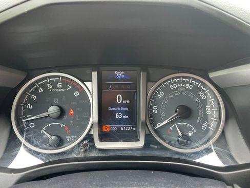 Used 2021 Toyota Tacoma SR5 AWD/4WD image 41