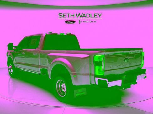 Certified 2023 Ford F350 Lariat AWD/4WD image 5