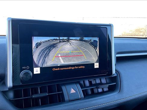 Certified 2025 Toyota RAV4 XLE image 26