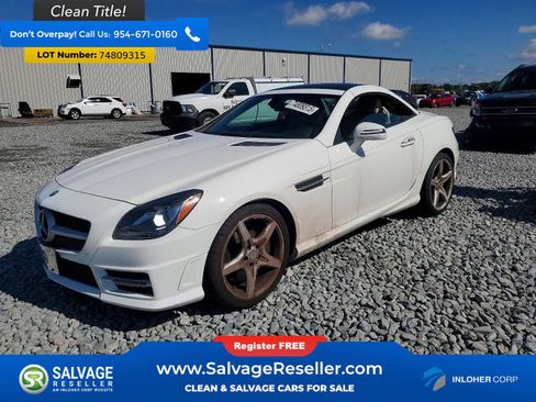 Used 2014 Mercedes-Benz SLK 250 Convertible image 1