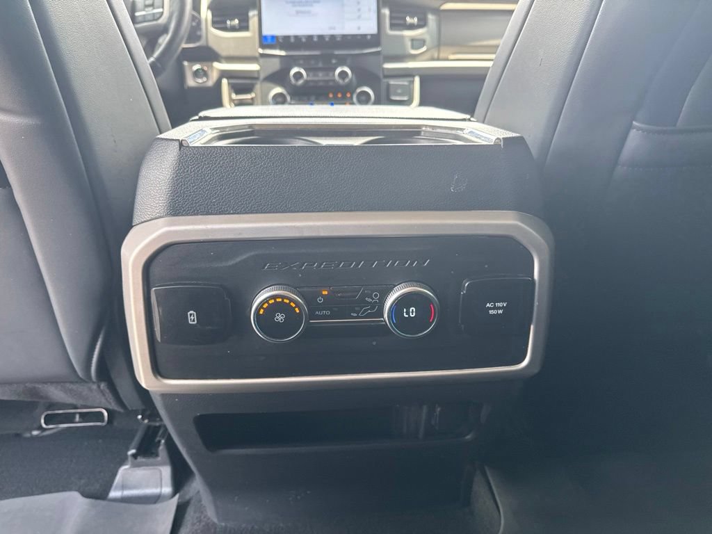 Used 2023 Ford Expedition XLT RWD image 17