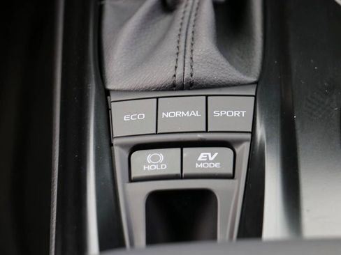 Used 2026 Toyota Camry XLE w/ Convenience Package image 29