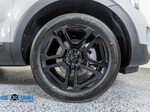 Used 2025 Kia Telluride SX Prestige X-Line AWD/4WD image 48