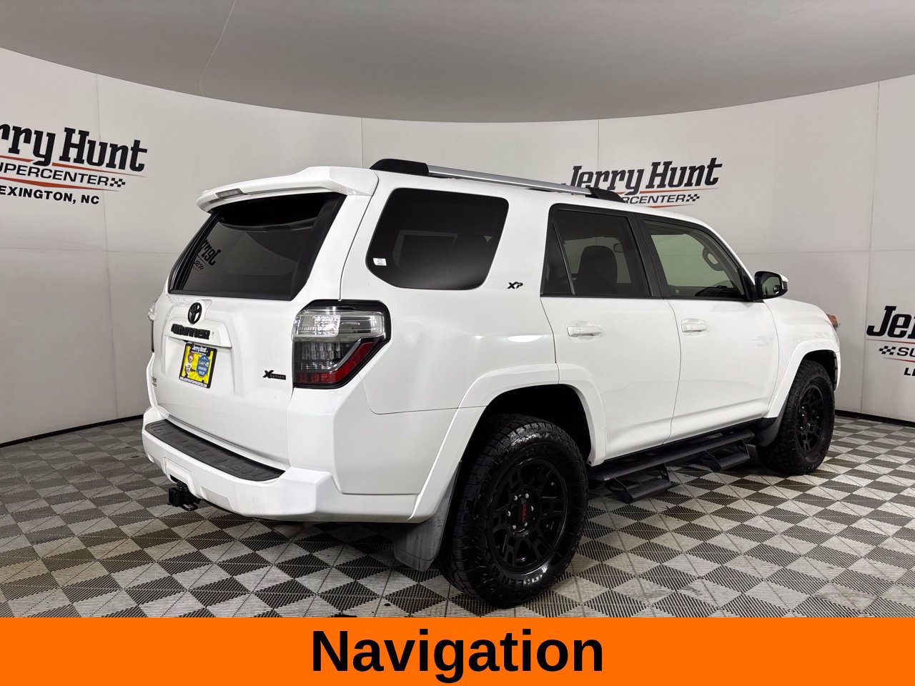 Used 2019 Toyota 4Runner SR5 RWD image 5