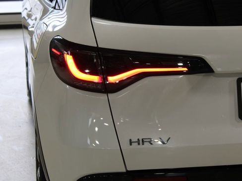 Certified 2025 Honda HR-V EX-L image 41