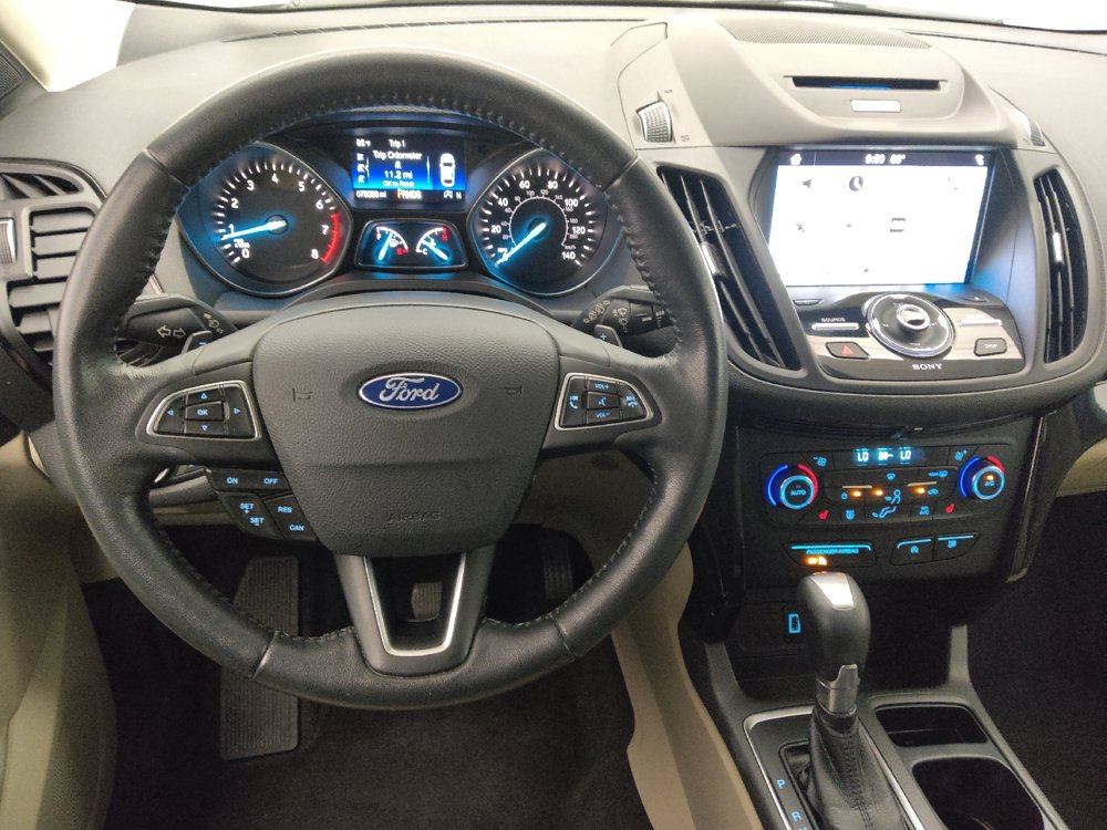 Used 2017 Ford Escape Titanium FWD image 22