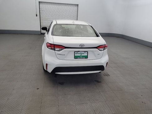 Used 2021 Toyota Corolla LE FWD image 6