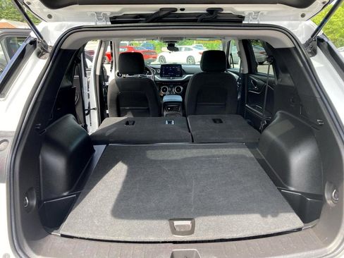 Used 2023 Chevrolet Blazer LT image 17