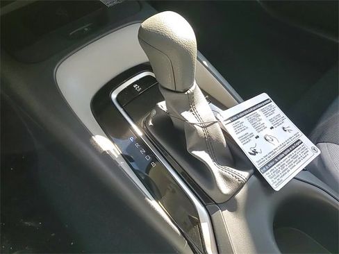 Used 2026 Toyota Corolla LE image 17