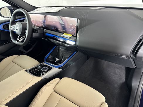 Used 2025 BMW X3 xDrive30i w/ M Sport Package image 31