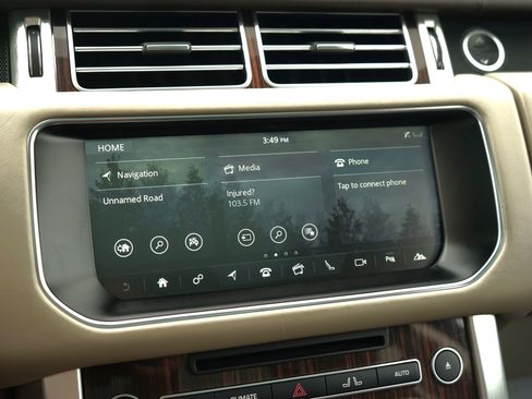 Used 2017 Land Rover Range Rover HSE AWD/4WD image 23