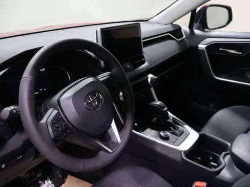 New 2025 Toyota RAV4 XLE image 22