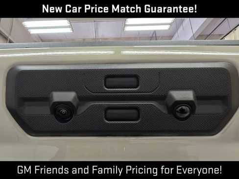 New 2026 GMC Sierra 2500 AT4 w/ AT4 Premium Plus Package AWD/4WD image 10