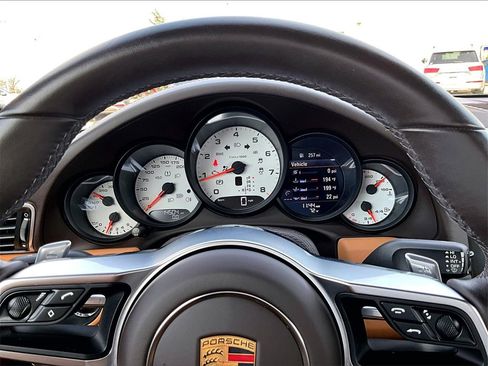 Used 2019 Porsche 911 Carrera S image 25