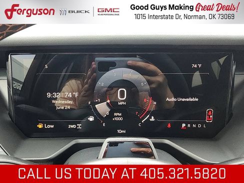 New 2026 GMC Acadia AT4 w/ Super Cruise Package AWD/4WD image 25
