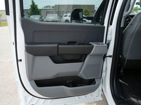 Used 2025 Ford F350 XL AWD/4WD image 24