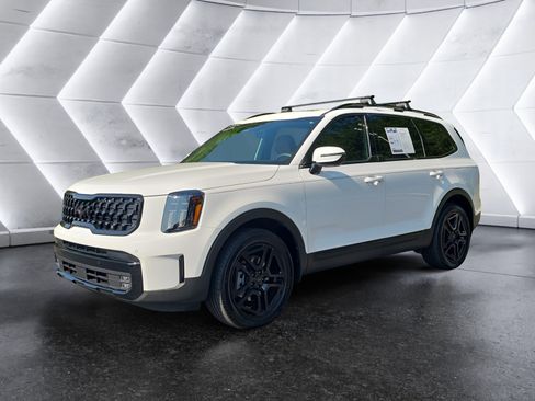 Used 2025 Kia Telluride SX X-Line AWD/4WD image 1