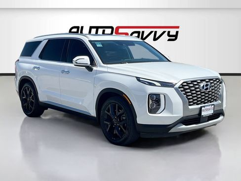 Used 2022 Hyundai Palisade SEL w/ Premium Package FWD image 1