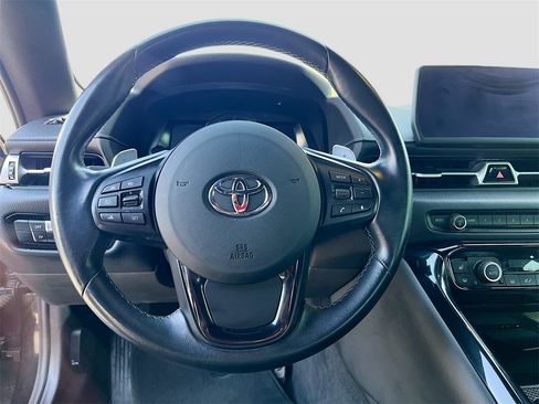 Used 2022 Toyota Supra Premium image 11