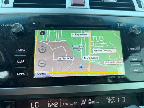 Used 2016 Subaru Outback 2.5i Limited AWD/4WD image 10
