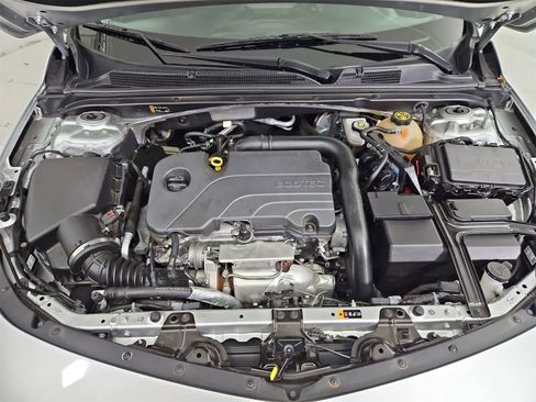 Used 2022 Chevrolet Malibu LT image 14