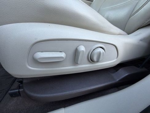 Used 2019 GMC Acadia Denali image 26