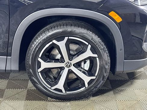 New 2026 Volkswagen Tiguan SE image 23