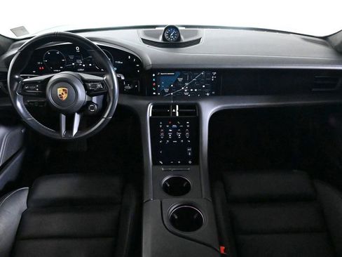 Certified 2022 Porsche Taycan GTS AWD/4WD image 11