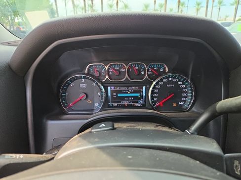 Used 2017 Chevrolet Silverado 1500 LT w/ All Star Edition RWD image 9