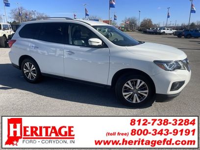 Used 2019 Nissan Pathfinder SL
