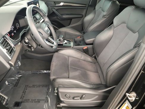 Used 2023 Audi SQ5 Premium Plus w/ Premium Plus Package image 24