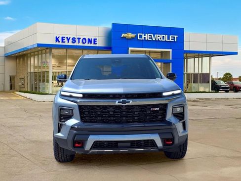 New 2026 Chevrolet Traverse Z71 w/ Enhanced Driving Package AWD/4WD image 2