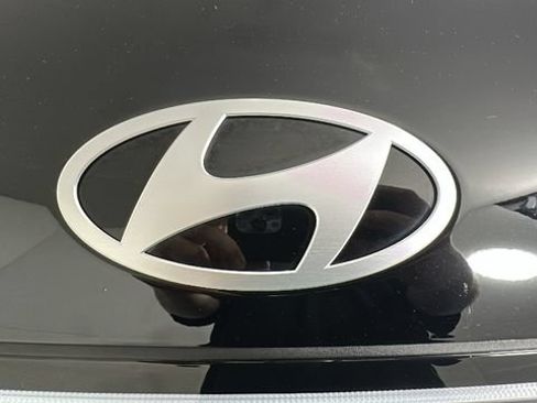 Used 2026 Hyundai Kona SEL Sport AWD/4WD image 9
