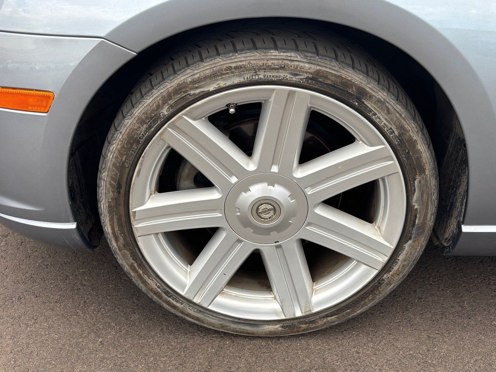 Used 2005 Chrysler Crossfire Limited RWD image 6