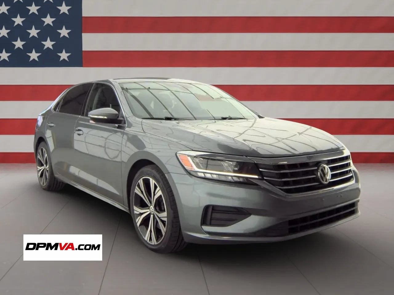 Used 2021 Volkswagen Passat 2.0T SE FWD image 2