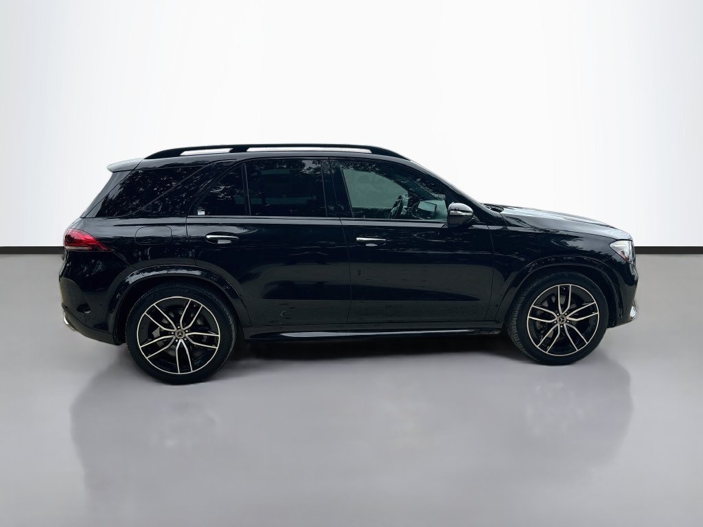 Certified 2022 Mercedes-Benz GLE 450 4MATIC w/ AMG Line Exterior image 4
