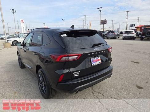 Used 2023 Ford Escape ST-Line w/ Equipment Group 301A image 27