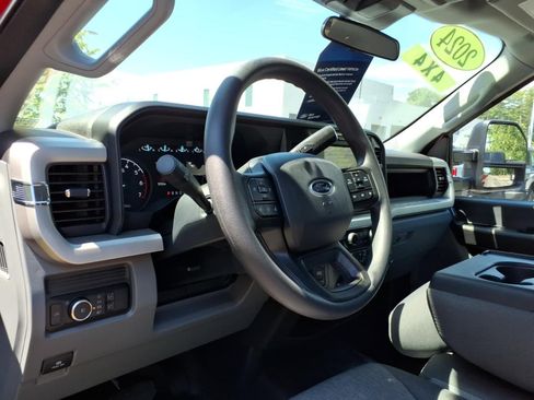 Used 2024 Ford F250 XL w/ FX4 Off-Road Package AWD/4WD image 20