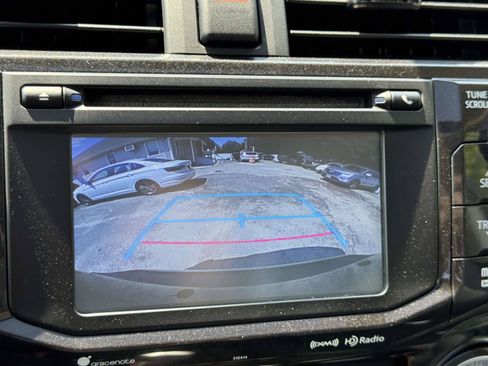Used 2019 Toyota 4Runner TRD Off-Road Premium AWD/4WD image 29