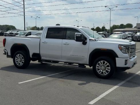 Used 2020 GMC Sierra 2500 Denali w/ Denali Ultimate Package AWD/4WD image 8