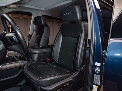 Used 2020 GMC Sierra 3500 Denali w/ Denali Ultimate Package image 21