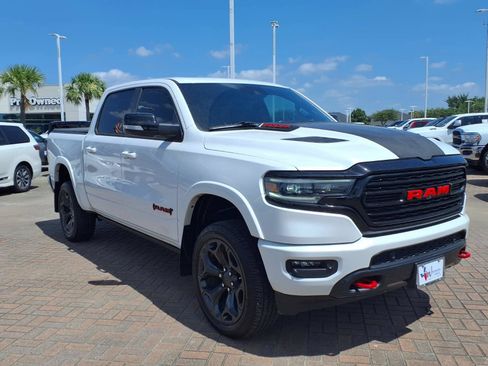 Used 2022 RAM 1500 Limited AWD/4WD image 3
