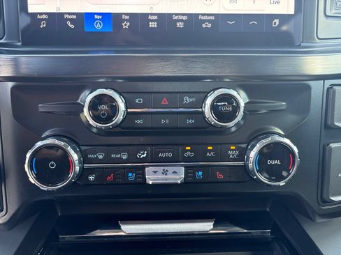 Certified 2025 Ford F250 Lariat w/ Lariat Ultimate Package AWD/4WD image 26
