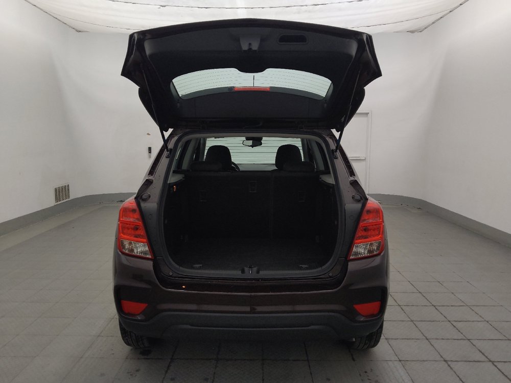 Used 2020 Chevrolet Trax LS FWD image 29