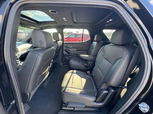 Used 2023 Chevrolet Traverse High Country w/ LPO, Floor Liner Package AWD/4WD image 11